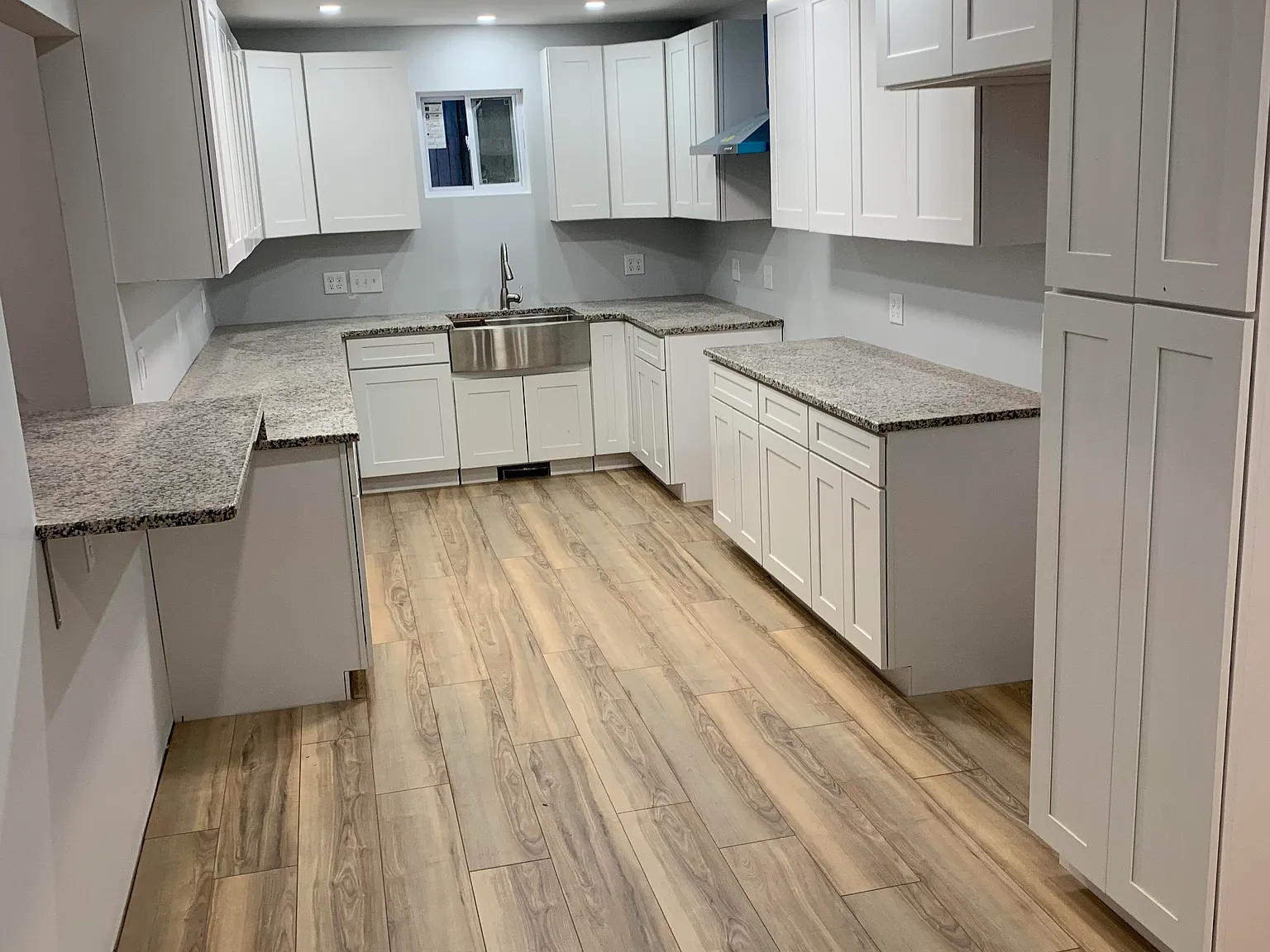 3 bed, 2066 sqft, $3,000 — Photo 4