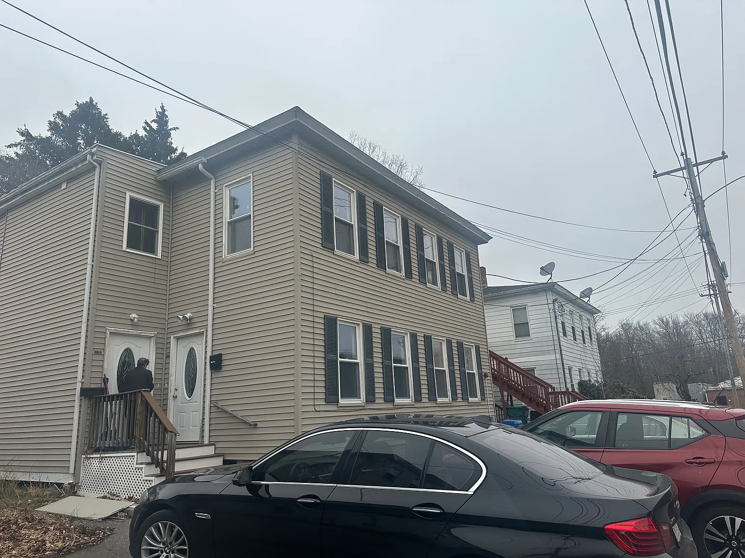 2 bed, 1000 sqft, $2,000 — Photo 1