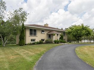 14979 Valley Dr, Clayton, NY 13624