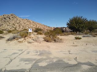 Queensglen Ave, Palmdale, CA 93591