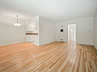 241 S Oakland Ave APT 3, Pasadena, CA 91101
