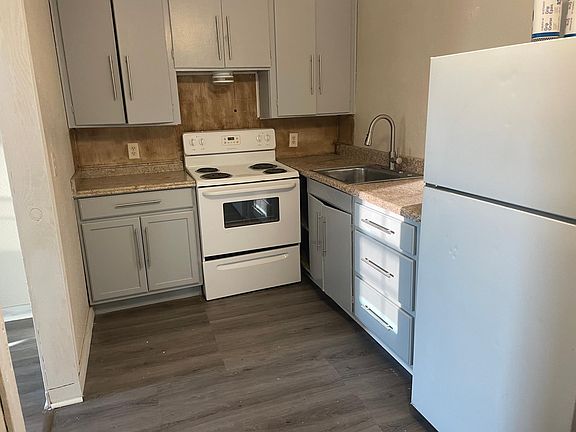 4th image of 5918 Austin Ave