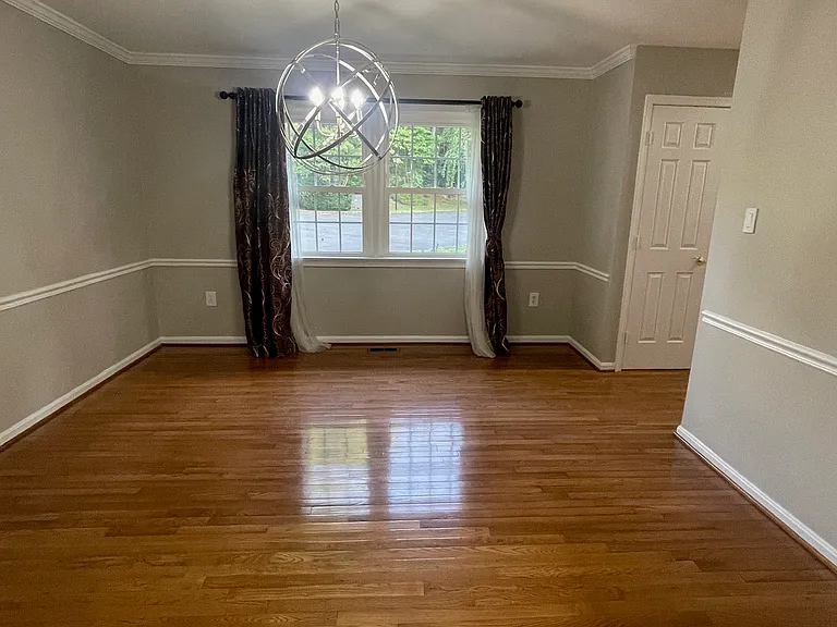 9025 Streamview Ln — Photo 35