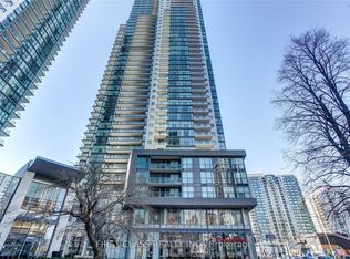 5168 Yonge St #PENTHOUSE 305, Toronto, ON M2N 0G1