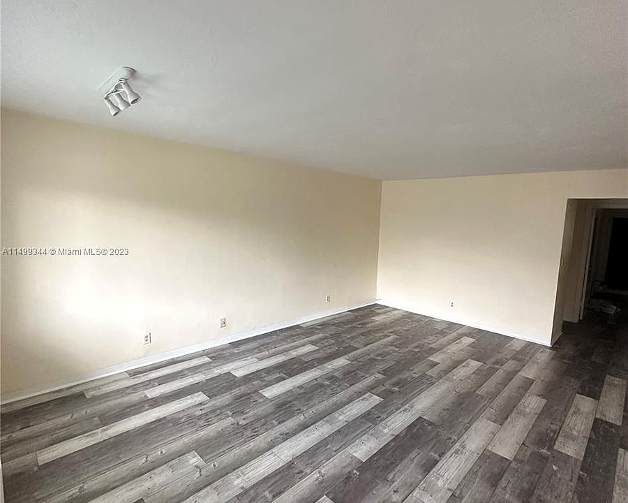 1st image of 2000 NE 51st Ct APT 102