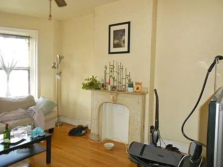 2 bed, 999 sqft, $3,800 — Photo 2