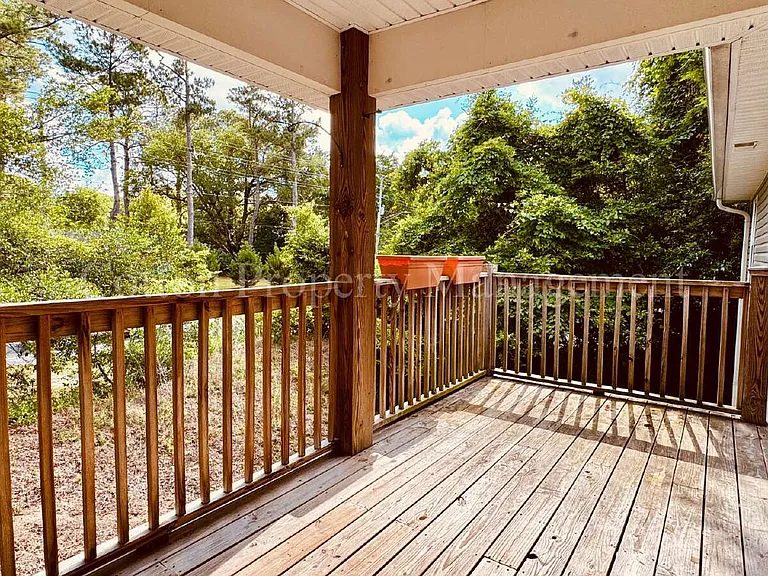 5138 Greenville Loop Rd #D — Photo 32