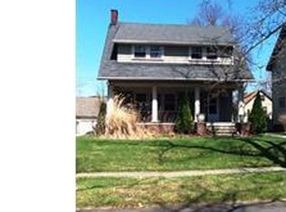 3155 Essex Rd, Cleveland Heights, OH