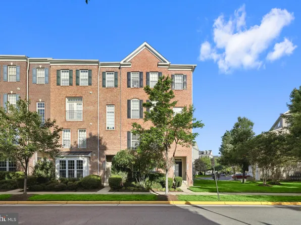 2137 Abbottsbury Way, Woodbridge, VA 22191