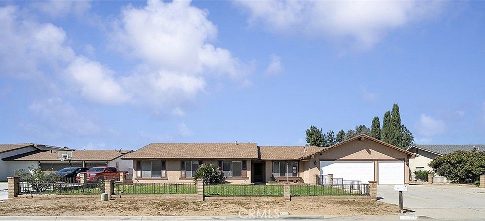 1st image of 5995 Spur St