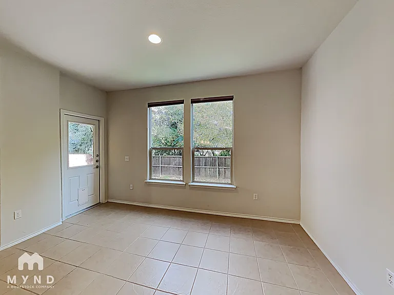 9307 Tanager Way — Photo 10