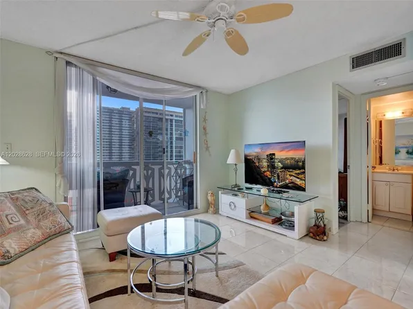 3113 S Ocean Dr APT 603, Hallandale, FL 33009
