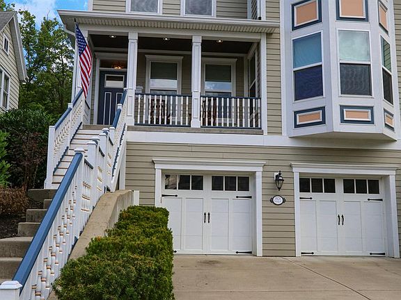 3rd image of 3620 Woodbridge Pl