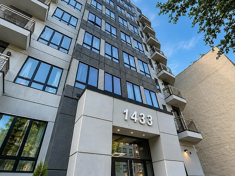 1433 De Kalb Ave #6B — Photo 8