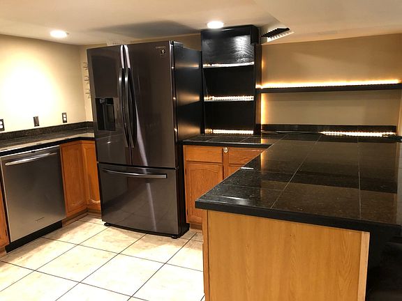 4th image of 3308 N 27th St Unit B