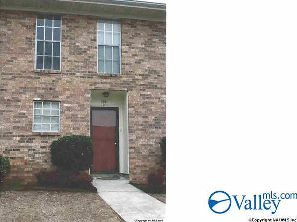203 Marinawoods Dr SE APT 3, Huntsville, AL 35803