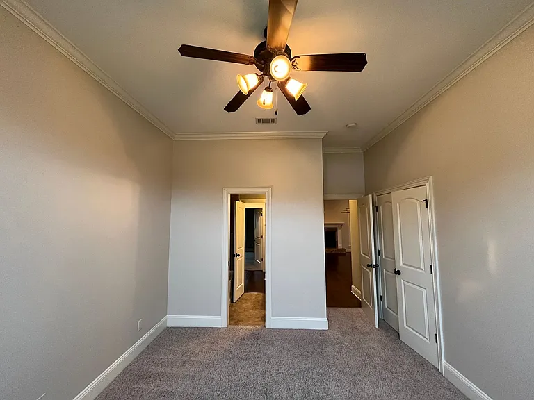 4497 Mahan Dr — Photo 4