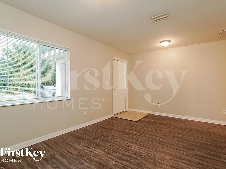 4724 13th St SW — Photo 15