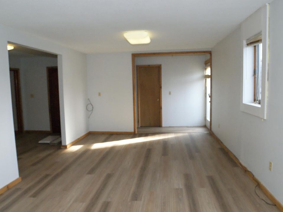 1st image of 177 Carimona St #3