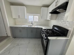 123 Parker St, Newark, NJ 07104
