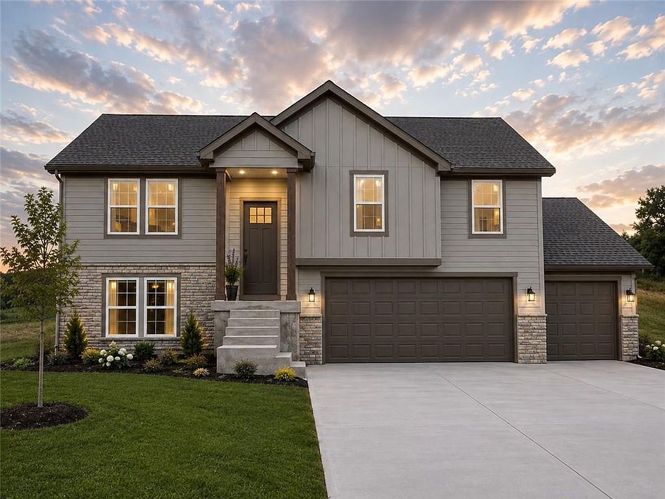 1st image of 523 Skyview Ln