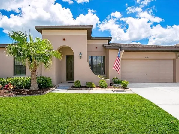 2100 Laparelle Dr, Kissimmee, FL 34746