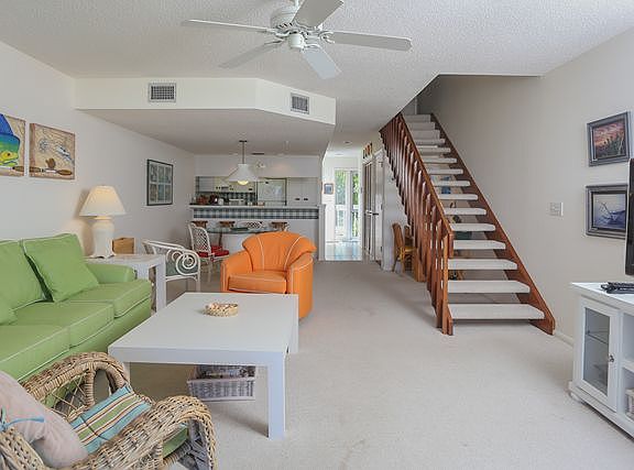 4th image of 301 S Gulf Blvd #422