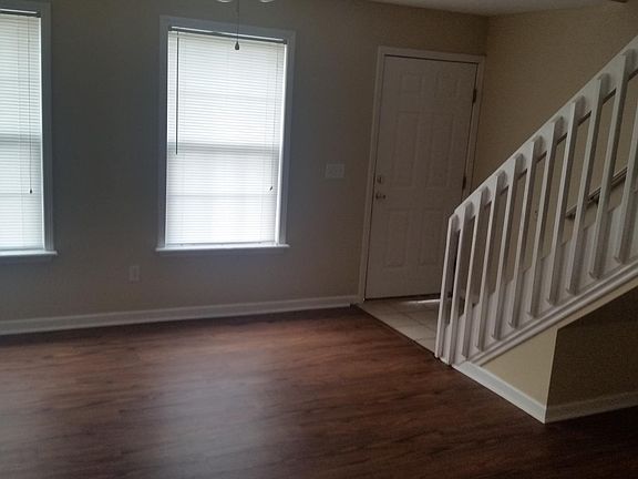2nd image of 3636 Walden Ct