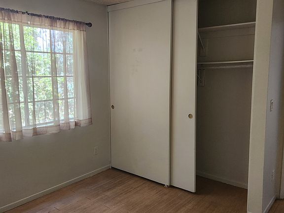 5th image of 14212 Delano St APT 101