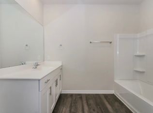 8112 Sunberry Shadow Dr, Houston, TX 77016