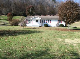 28 Morning Mist Ln, Charleston, WV 25312