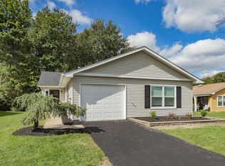 2 Cascade Ct, Brick, NJ 08724