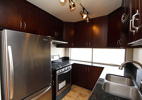 4th image of 465 S Los Robles Ave APT 17