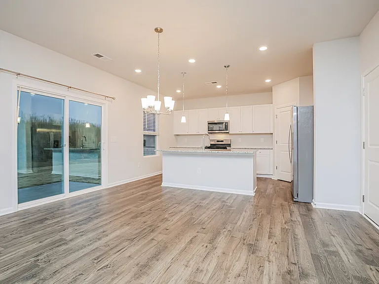 448 Hallingsfield Way — Photo 6