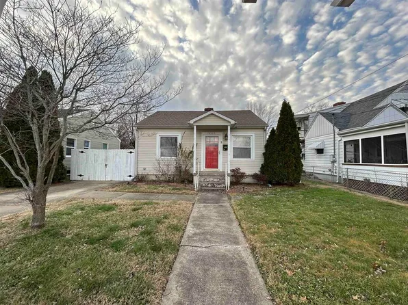 1204 Parkview Dr, Owensboro, KY 42301