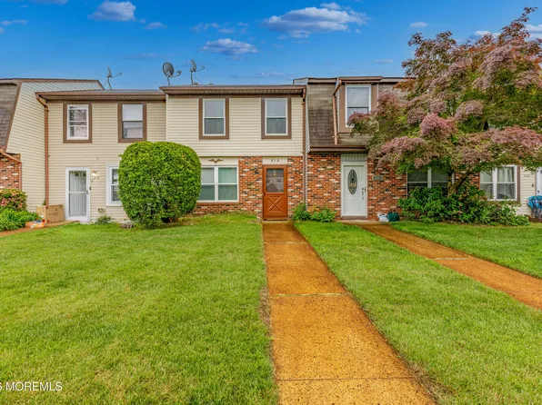 212 Greenwood Loop Road, Brick, NJ 08724