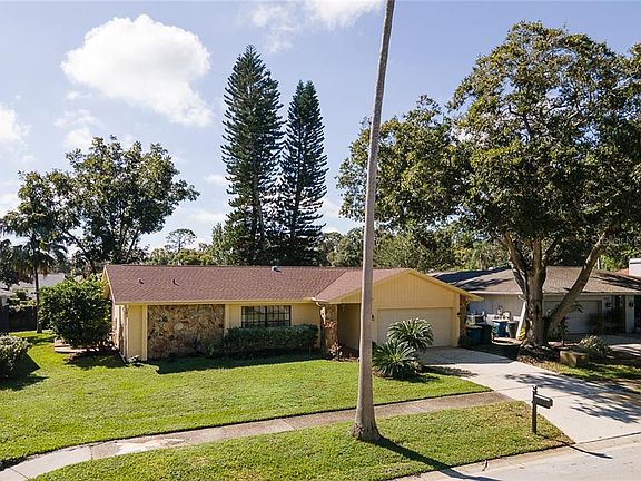 3rd image of 2983 Atwood Dr
