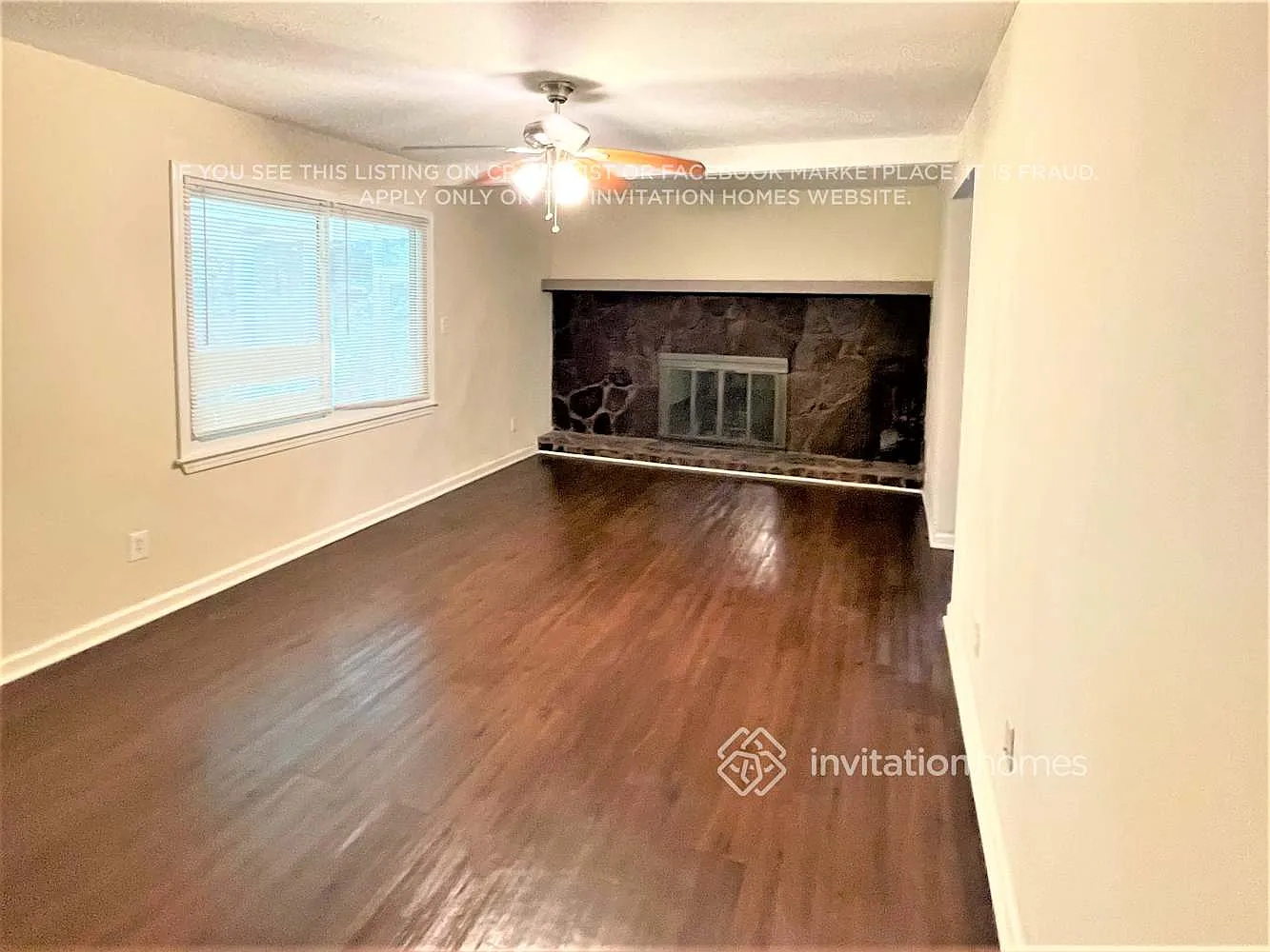 1386 Larkview Dr SW Lilburn, GA 30047 — Photo 2