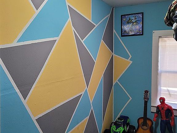 5th image of 5307 Collingwood Ave