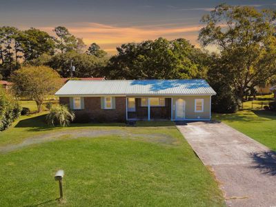 1682 Pickens St., Georgetown, SC, 29440