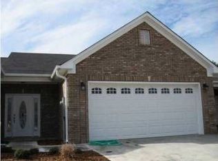 324 Santana Dr, Athens, AL 35611