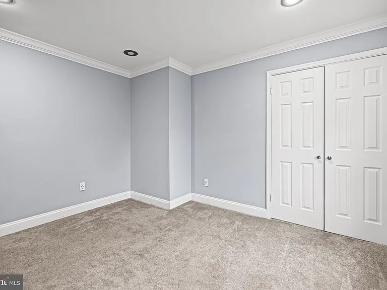13908 Pleasant Grove Ct — Photo 40
