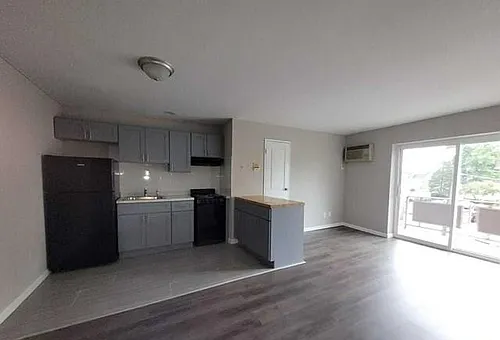 316 Park St #4C Photo 1