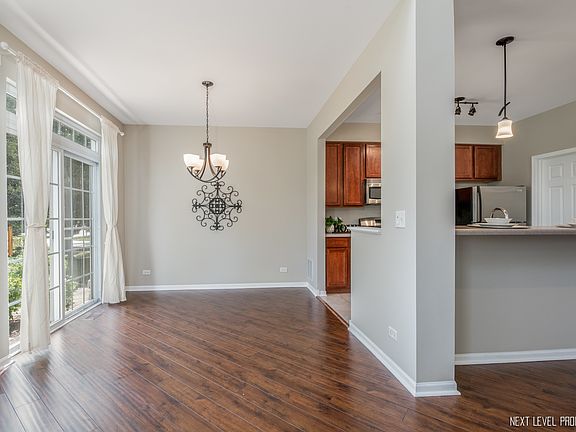 5th image of 24202 W Walnut Cir #0