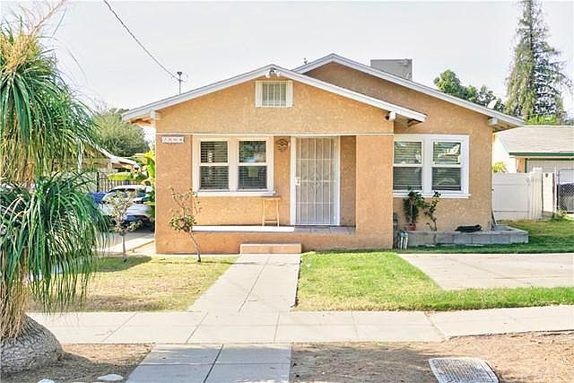 1st image of 2864 N G St