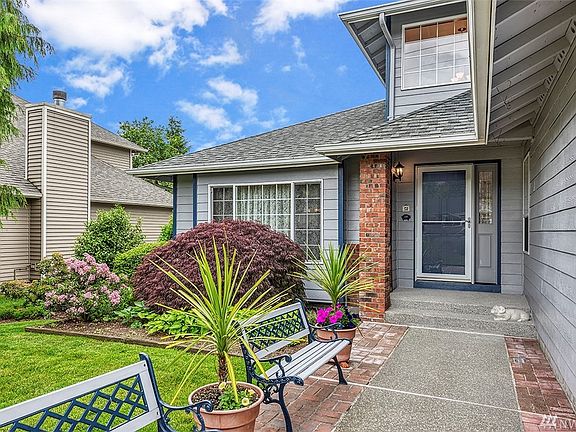Composition Roof, Hardi-Plank Siding, And Exterior Paint Are Only A Few Years Old.  "Park-Like" Landscaping In The Front And Back Yard.