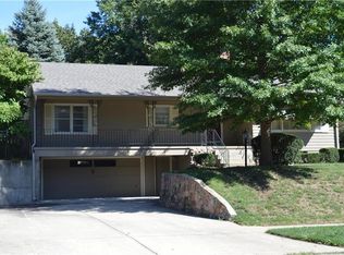 1213 N 22nd St, Saint Joseph, MO 64506