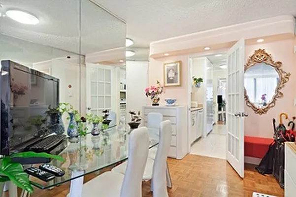 Rented by RSNY Realty | media 18