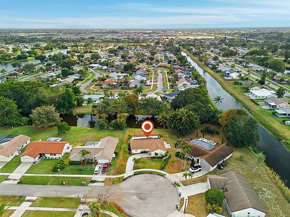 3rd image of 9774 Lancaster Place