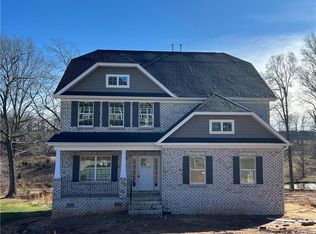 8008 Hacker Dr #41, Stokesdale, NC 27357